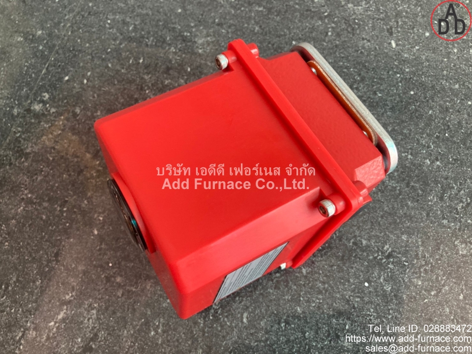 um-2-7-16-dc24v-10w-actuator (1)